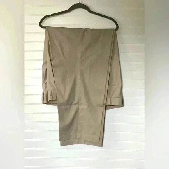 George Foreman Comfort Zone Waist- Relaxer Technology Tan/ Brown Pants 44X30 - Picture 5 of 10